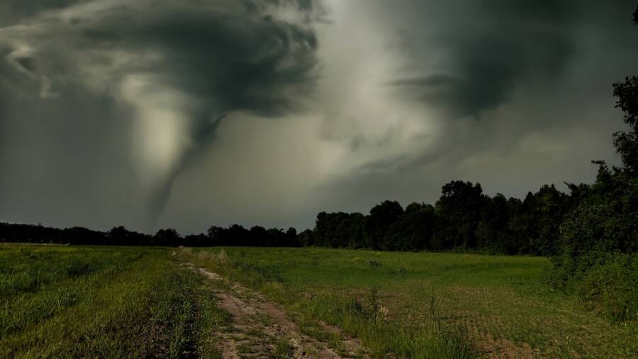 facts about tornadoes